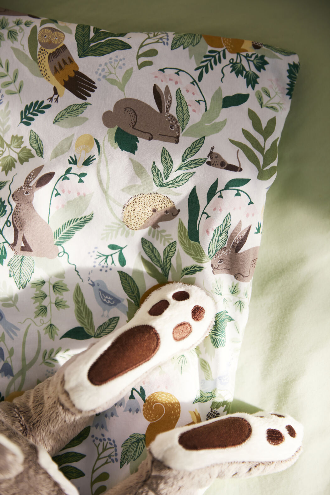 Nature animal pattern for a home deco collection by Malin Gyllensvaan