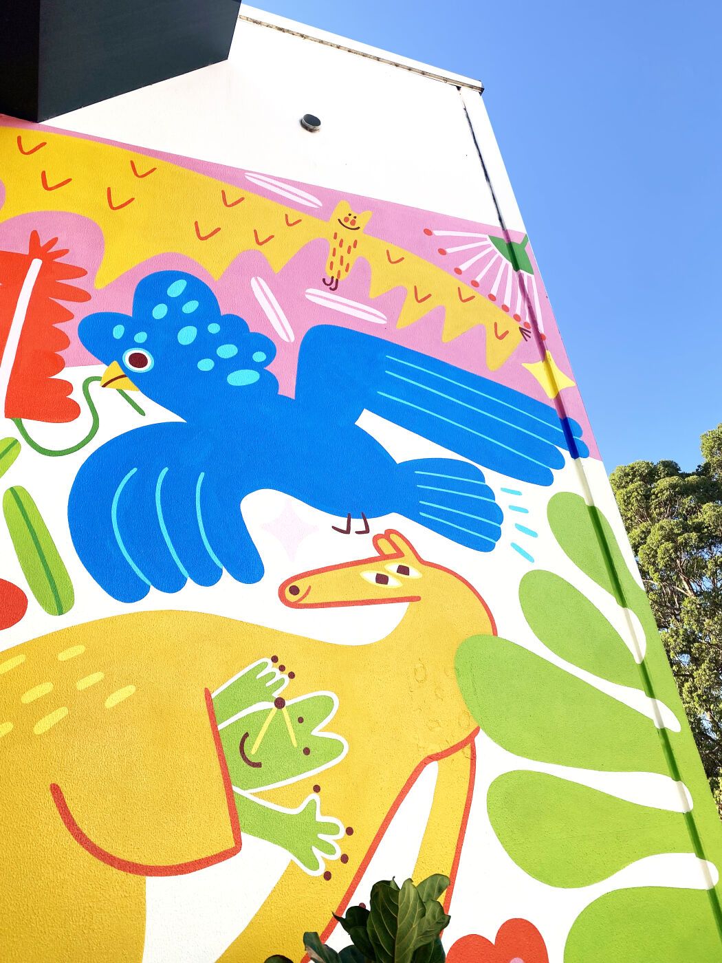 Fantastic hand-painted mural by Elin Matilda Andersson