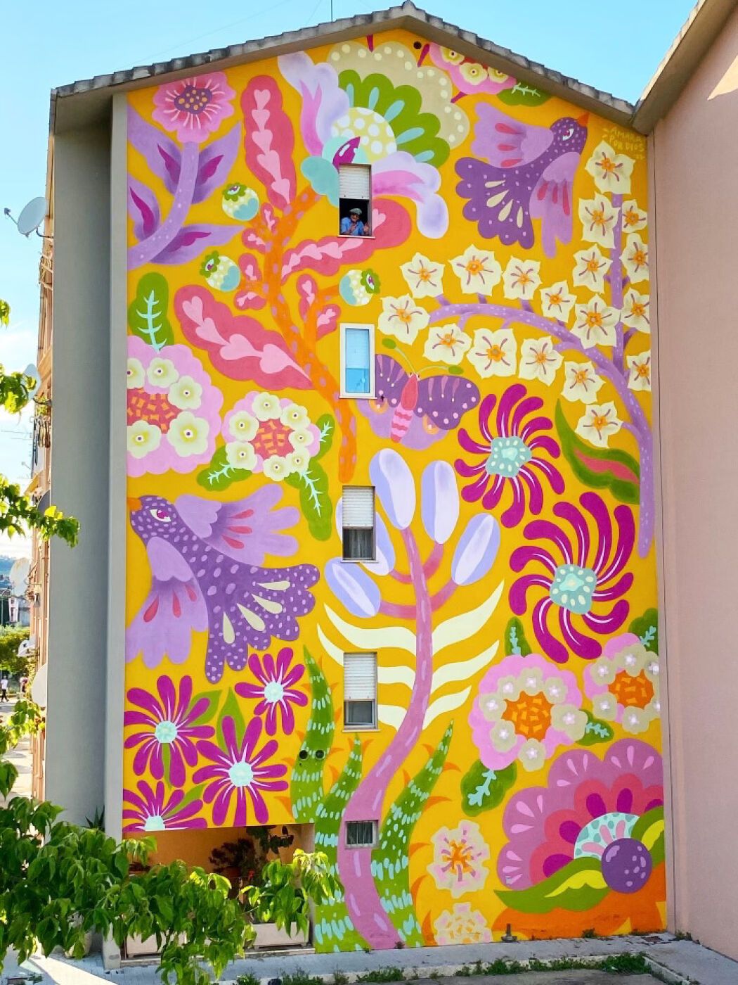 Wall artwork, mural by the street artist Amara Por Dios